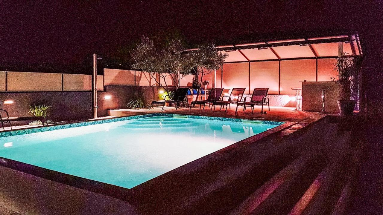 Katina Apartment With Private Pool Zadar Buitenkant foto