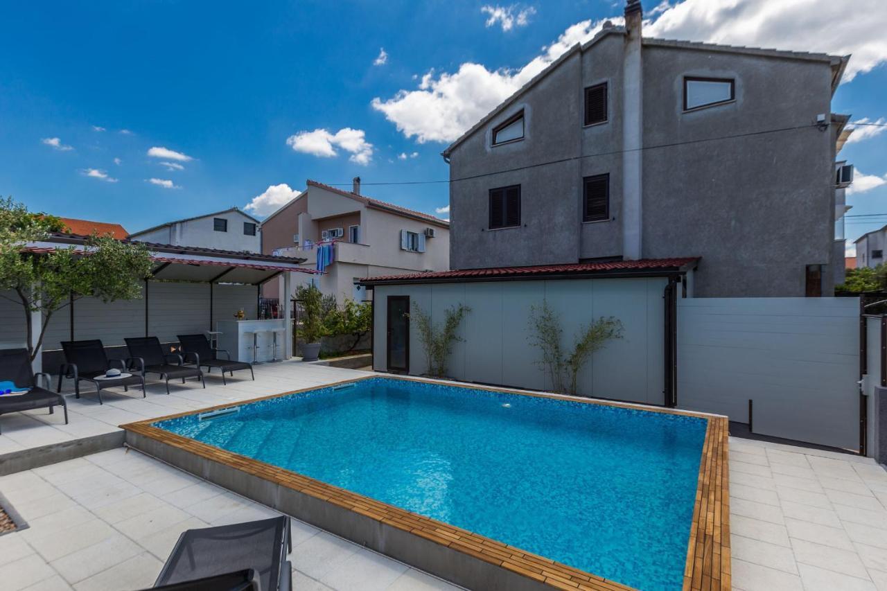 Katina Apartment With Private Pool Zadar Buitenkant foto