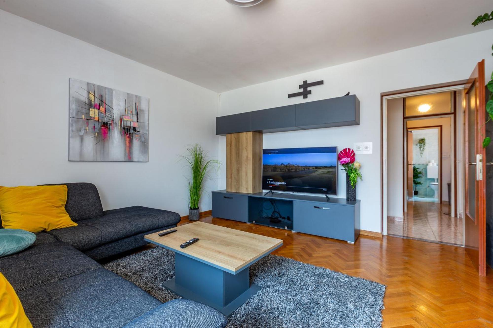 Katina Apartment With Private Pool Zadar Buitenkant foto